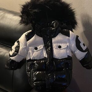 Black and White Puffer Jacket with Fur Hood